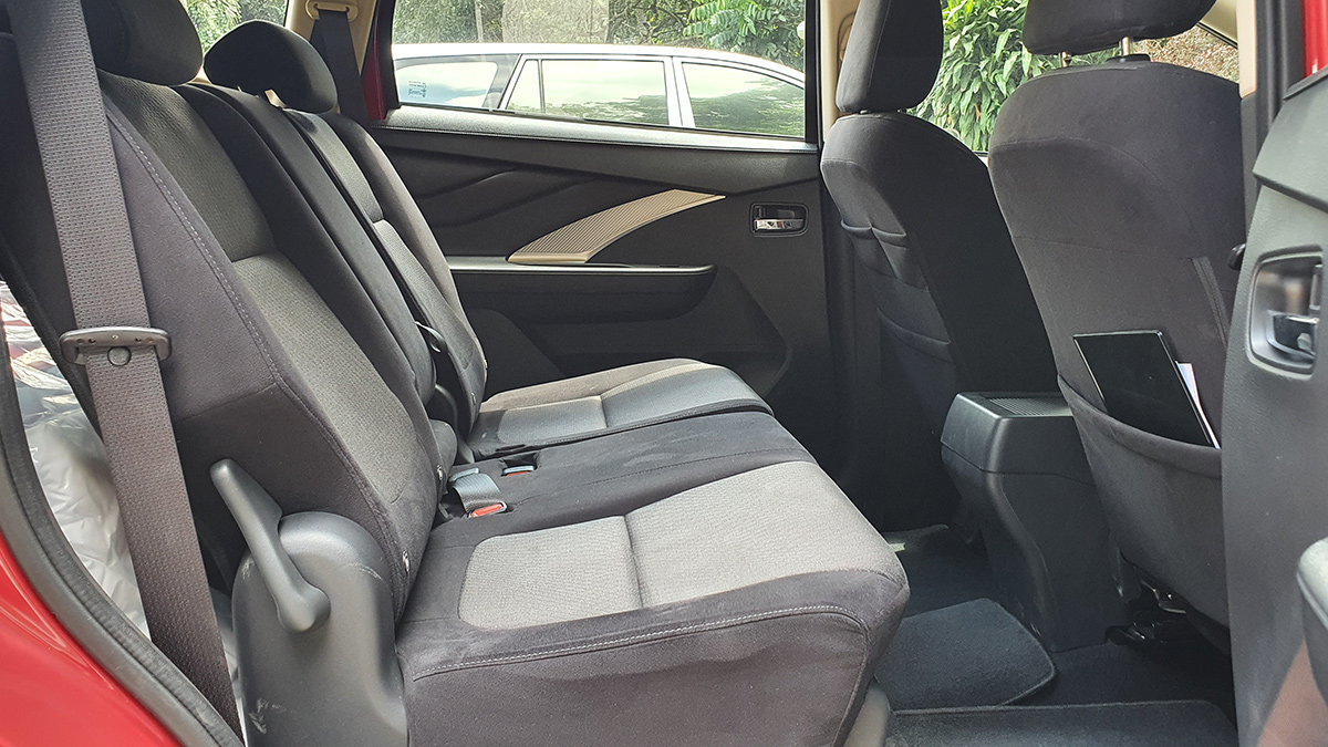 Mitsubishi Xpander GLS interior seats side view