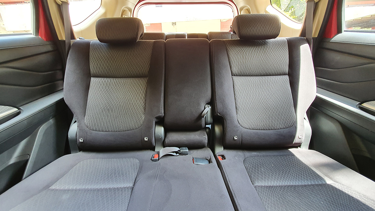 Mitsubishi Xpander GLS back seats