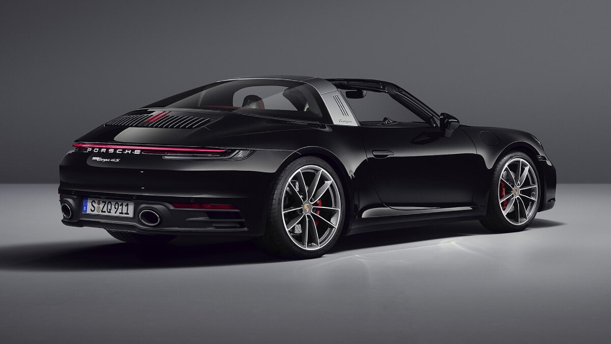 2020 Porsche 911 Targa 4, 4S Specs, Features, Photos