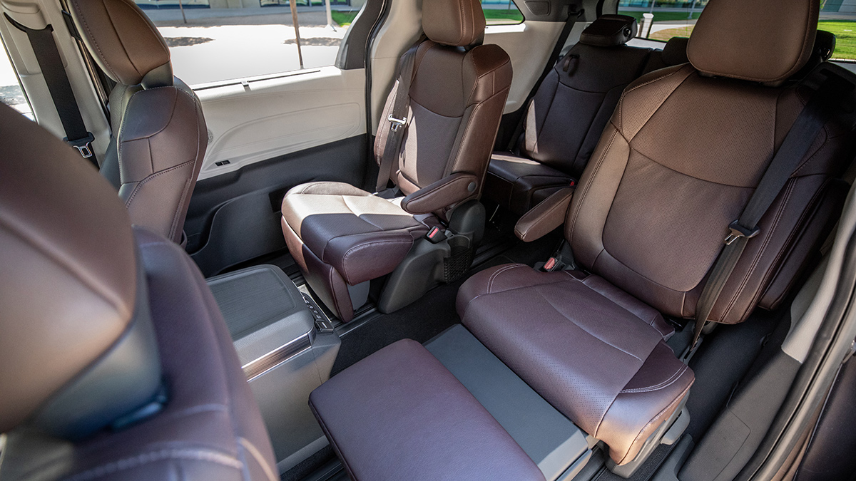 Toyota has revealed the allnew Sienna minivan