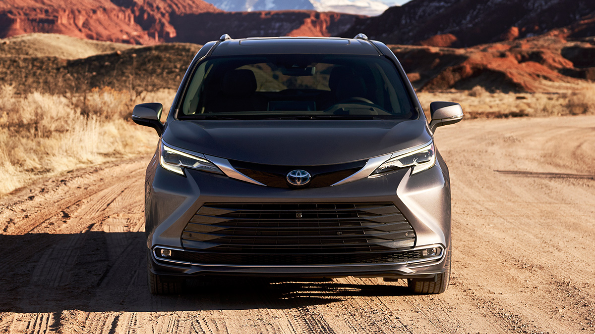 Toyota has revealed the all-new Sienna minivan