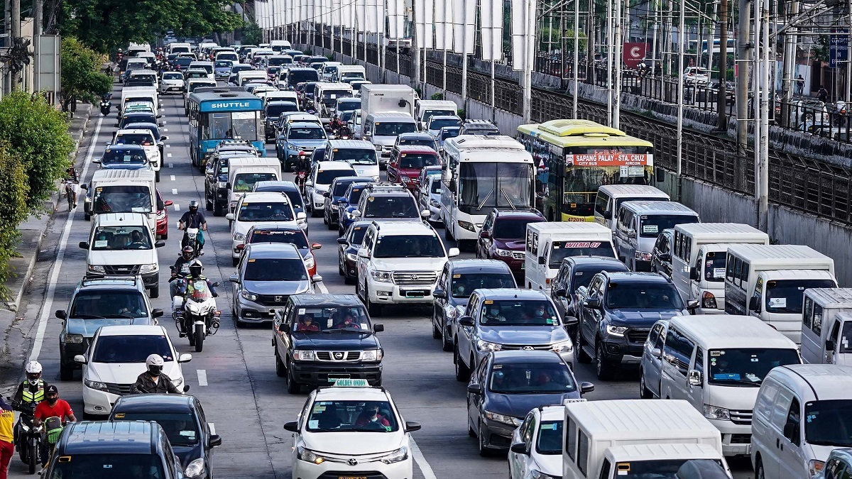 MMDA’s numbercoding scheme to remain suspended in 2021