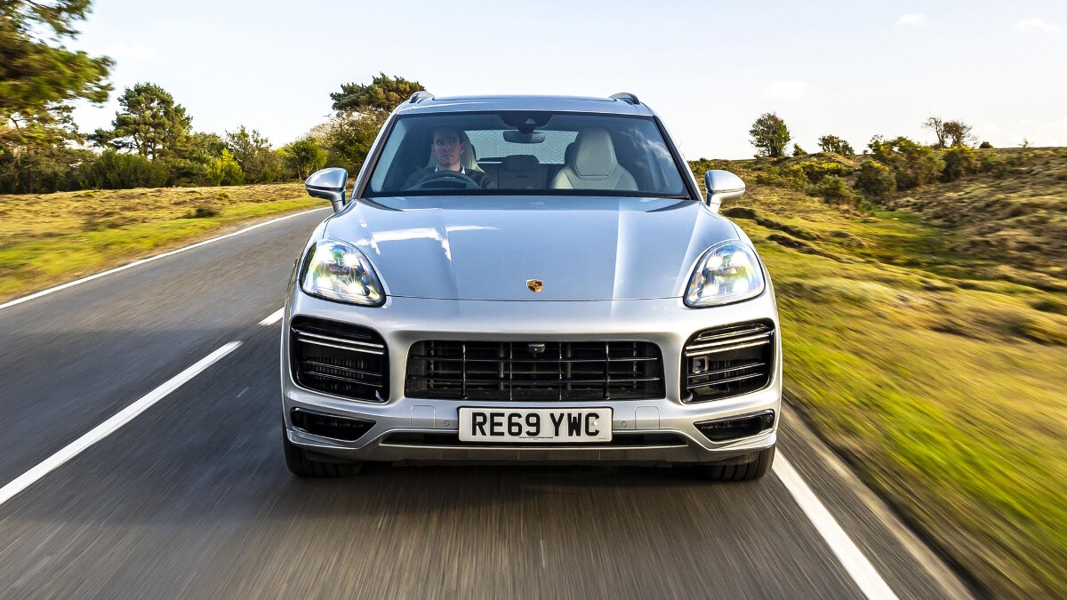 2020 Porsche Cayenne Turbo S E-Hybrid: First Impressions Review, Specs ...