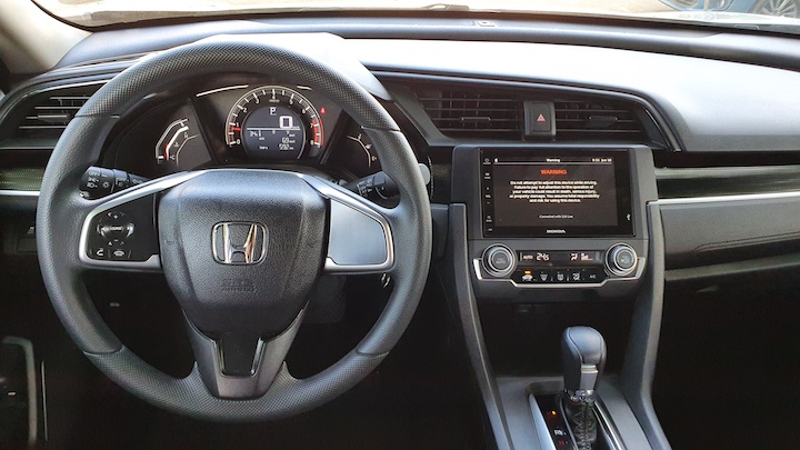 Honda Civic 2020 1.8 S CVT steering wheel closeup