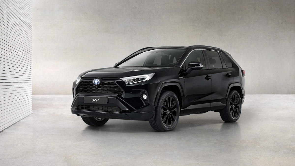 Car News 2020: Toyota RAV4 Black Edition, Corolla Cross PH prices