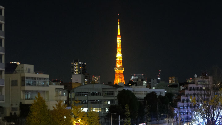 eiffel tower in japan