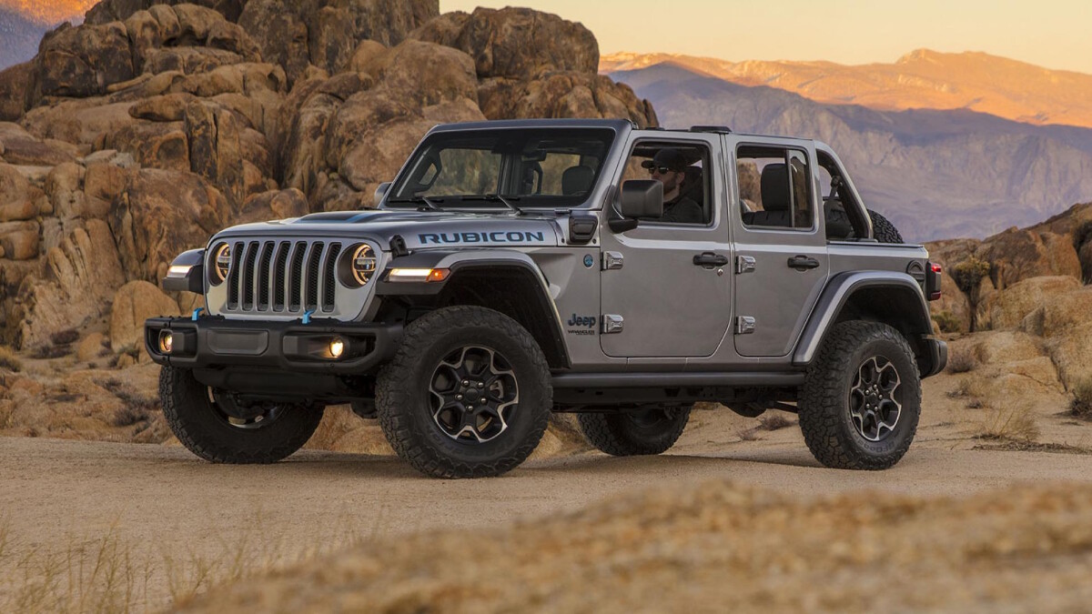 Jeep Wrangler 4xe: Specs, Features, Photos