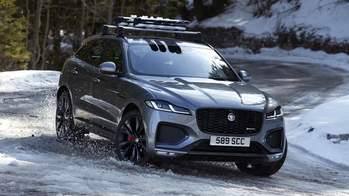 Jaguar f pace 2020