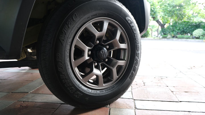 Suzuki Jimny GLX 2020 tire