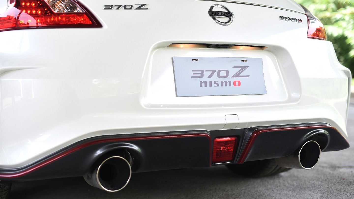 Nissan 370z Nismo 2021 bumper back