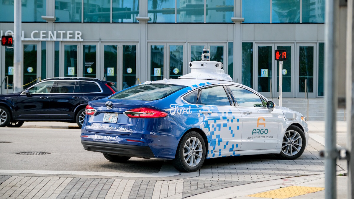 Ford makes contactless food deliveries using autonomous cars