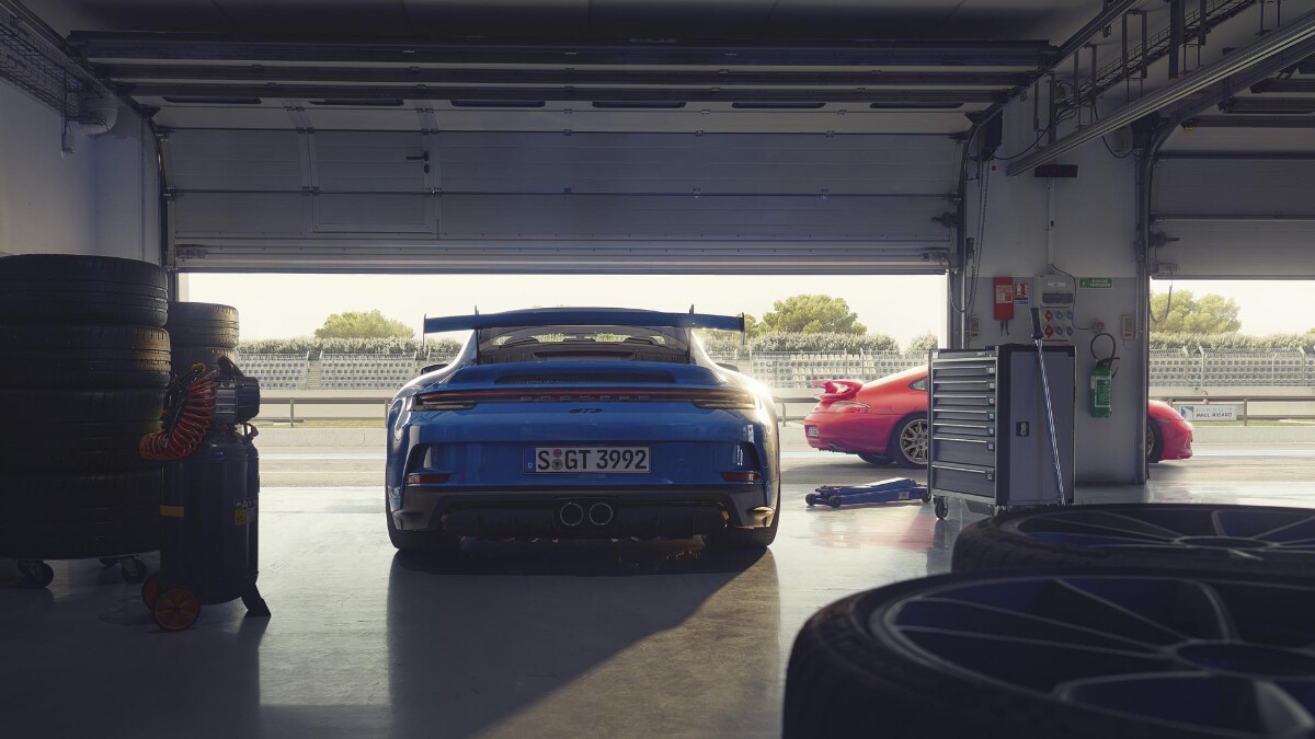 Porsche 911 GT3 inside an indoor parking space