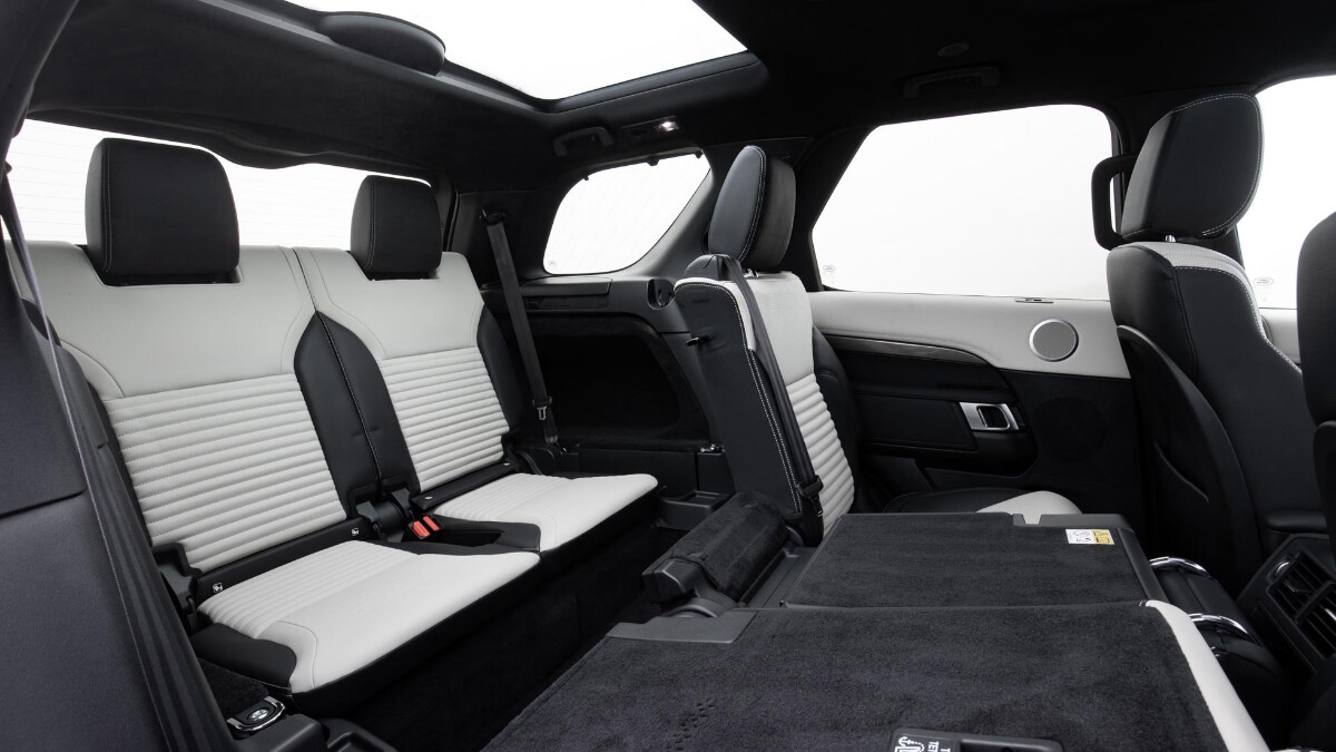 The Land Rover Discovery Passenger Seats