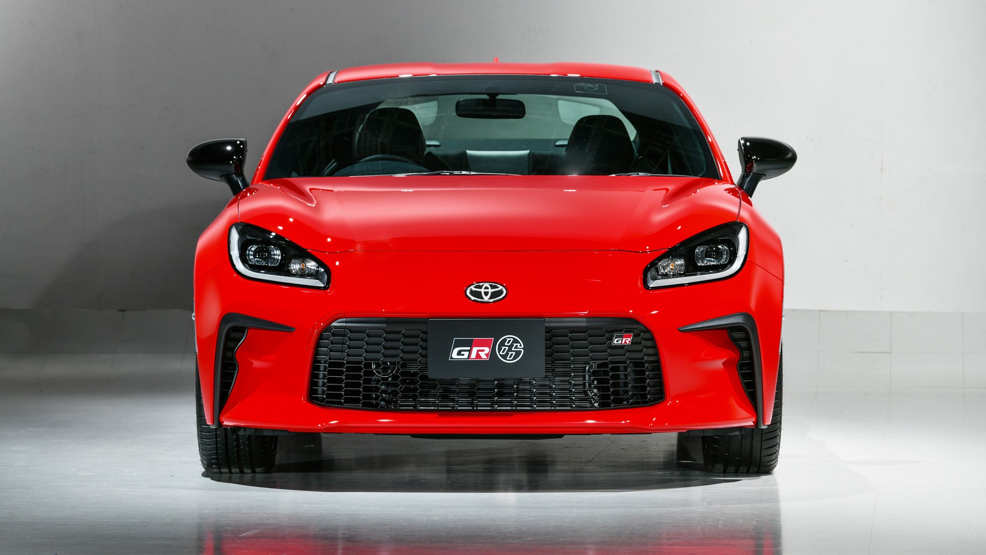 The Toyota 86 Front View