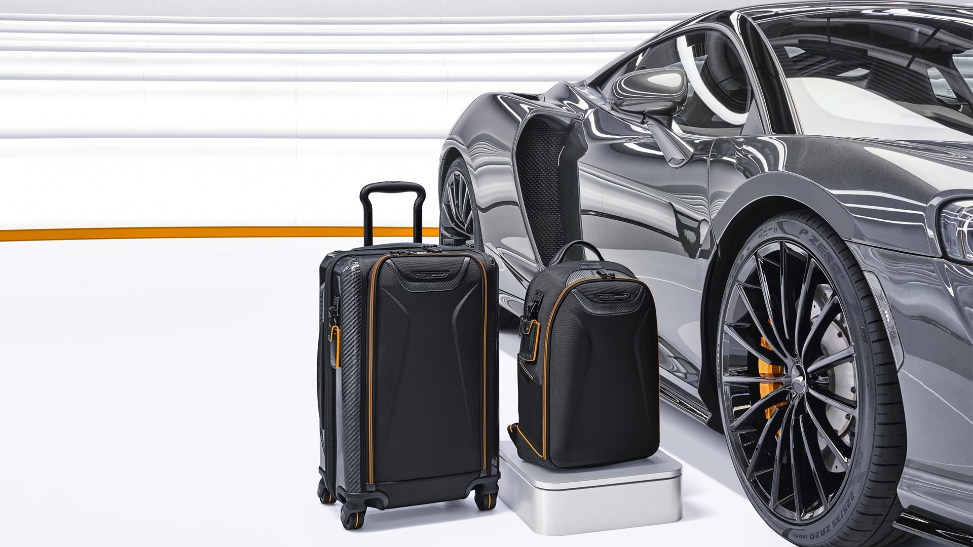 I McLaren Luggage Collection