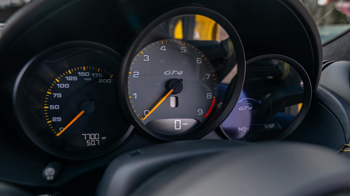 The Porsche 718 Cayman GT4 Manual Odometer