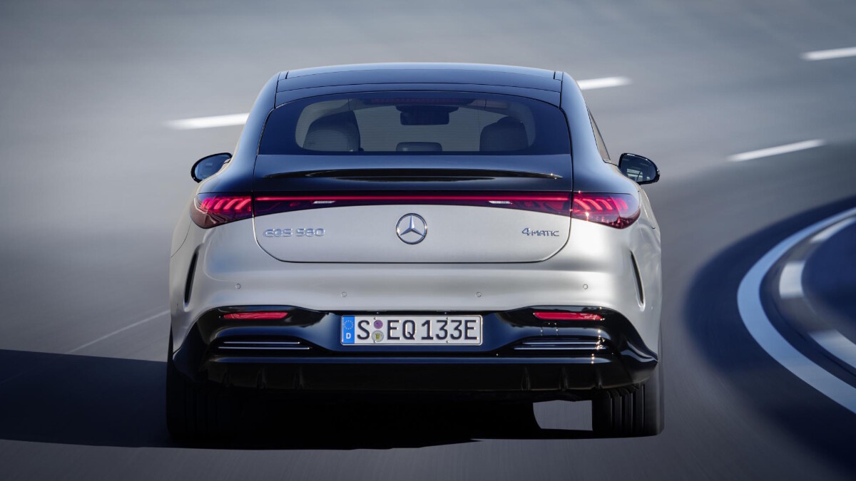 2022 Mercedes-Benz EQS: Launch, Variants, Specs, Features