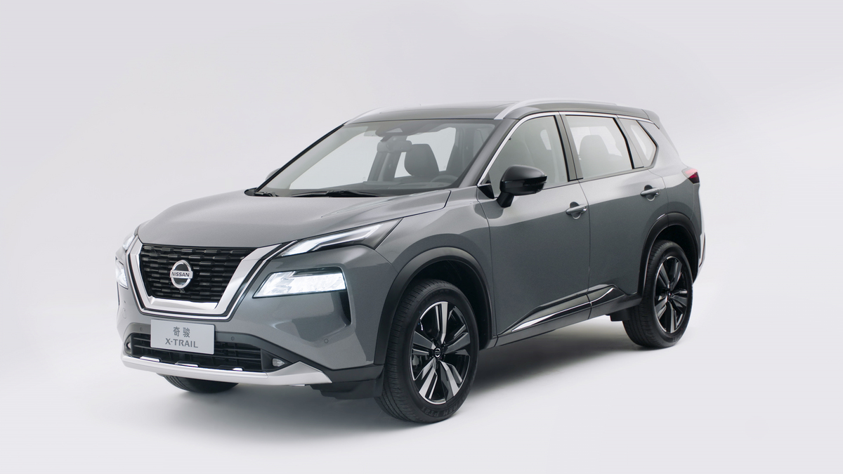 The New Nissan X-Trail Alternative Front Angle