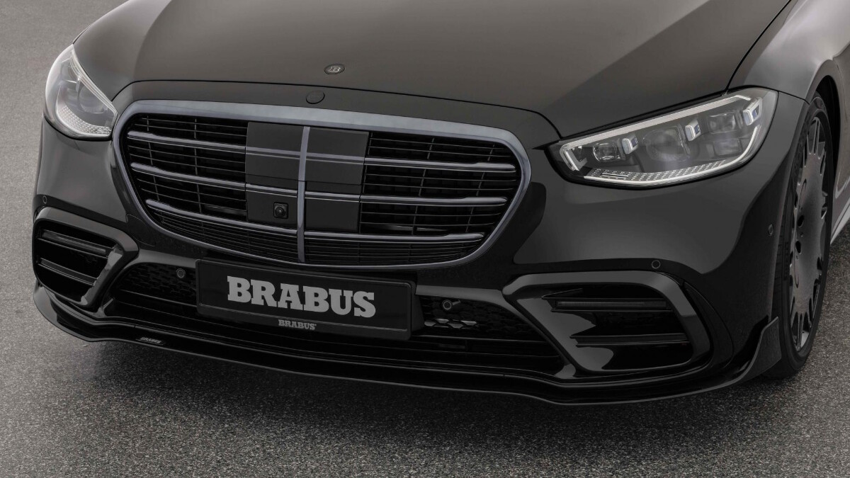 The Mercedes-Benz S-Class Brabus 500 Front Grille