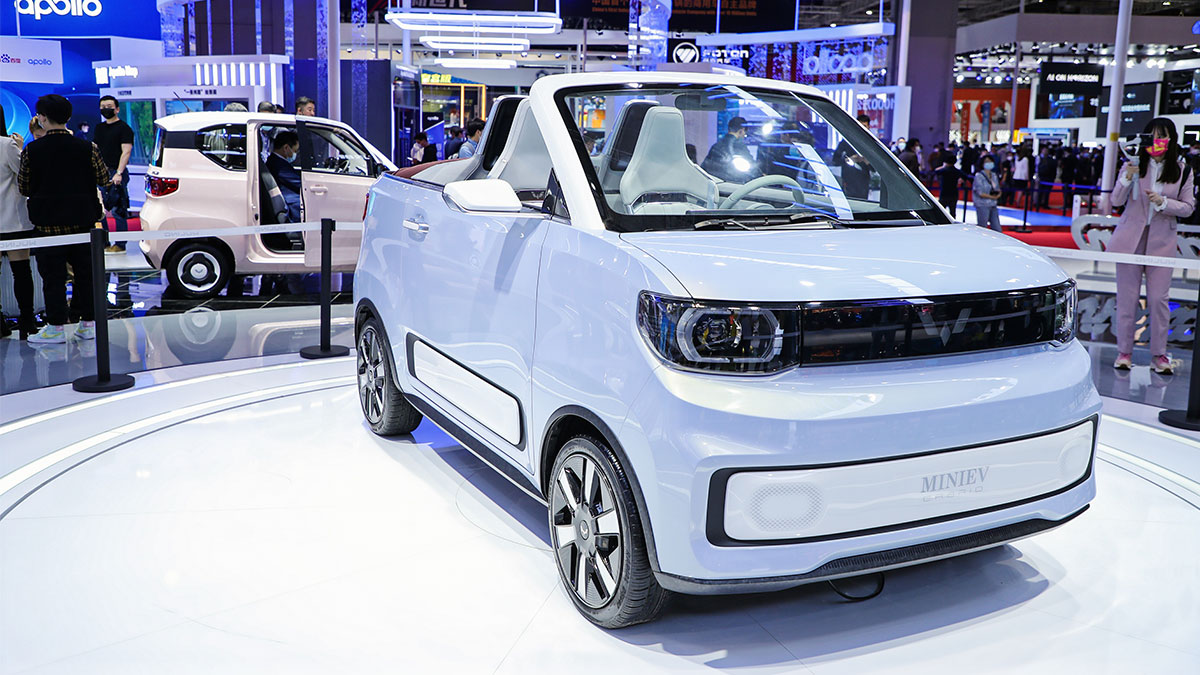 Wuling Hong Guang Mini EV Cabrio Reveal, Specs, Features