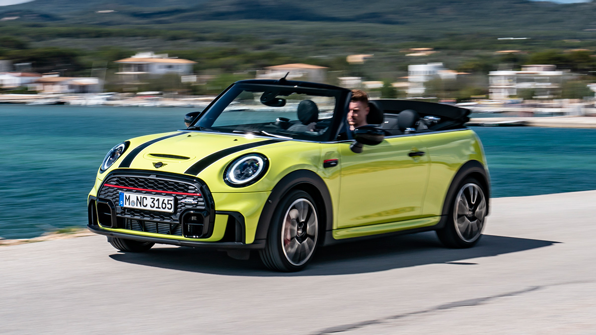 2021 Mini John Cooper Works: Specs, Photos, Features