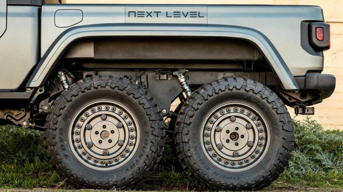 Jeep Gladiator 6x6 by Next Level - Rear Tires