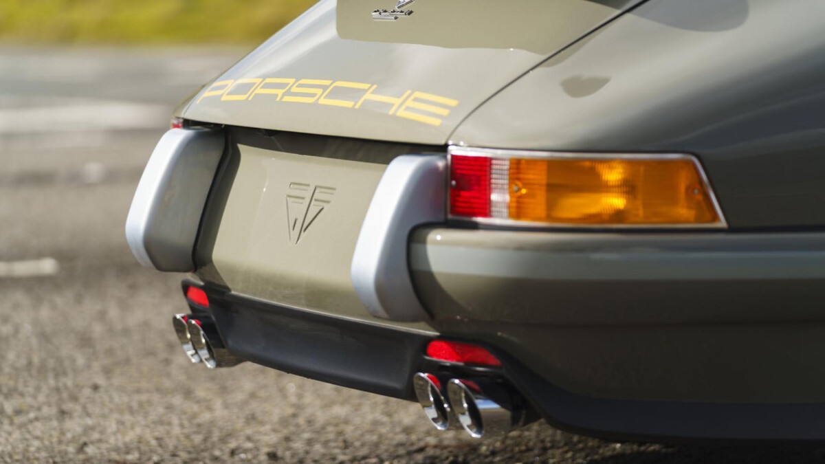 Porsche 911 by Theon Design Rear Close Up