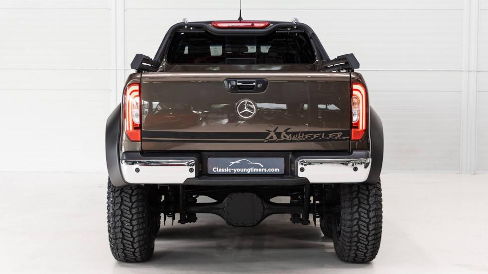 Rear view of the Mercedes-Benz X-Class Pickup truck