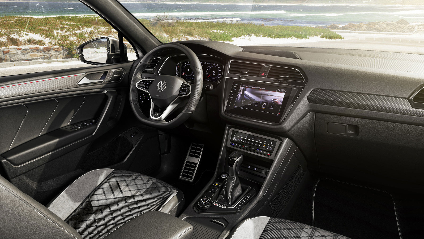 Tiguan 2022 interior