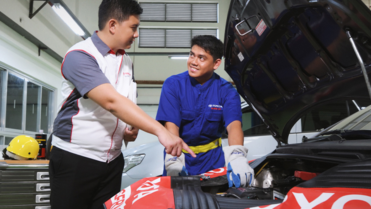 Toyota Motor Philippines holding Car Maintenance Weekend promo