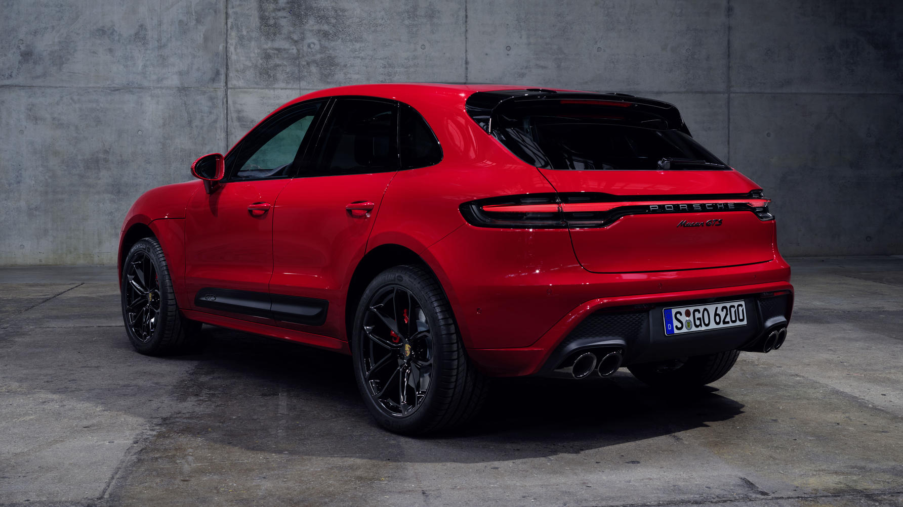 Машина Porsche Macan GTS