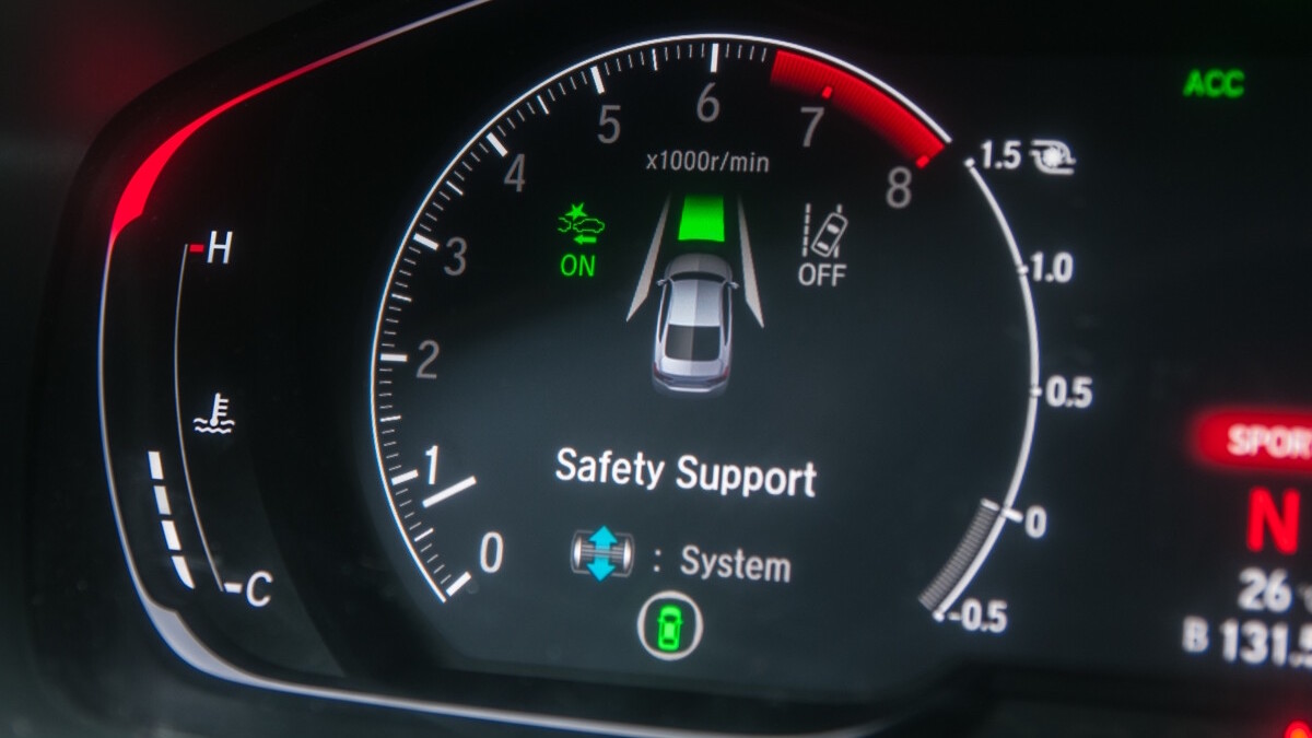 2021 Honda Accord EL Turbo safety support display