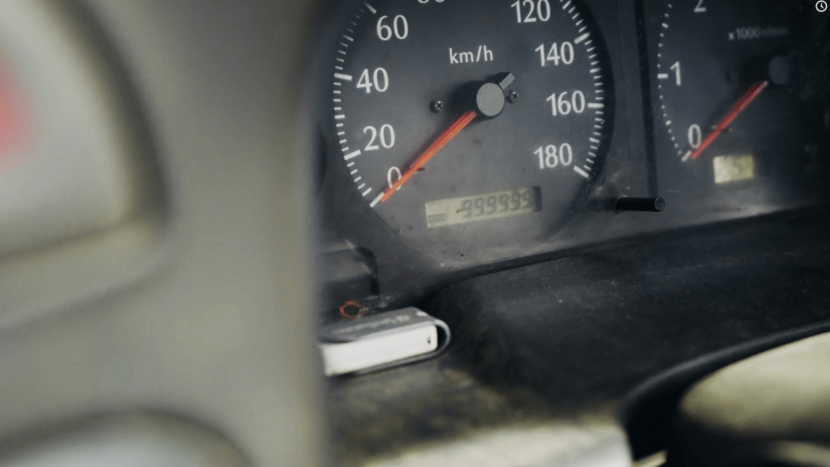 Speedometer of the Nissan Patrol