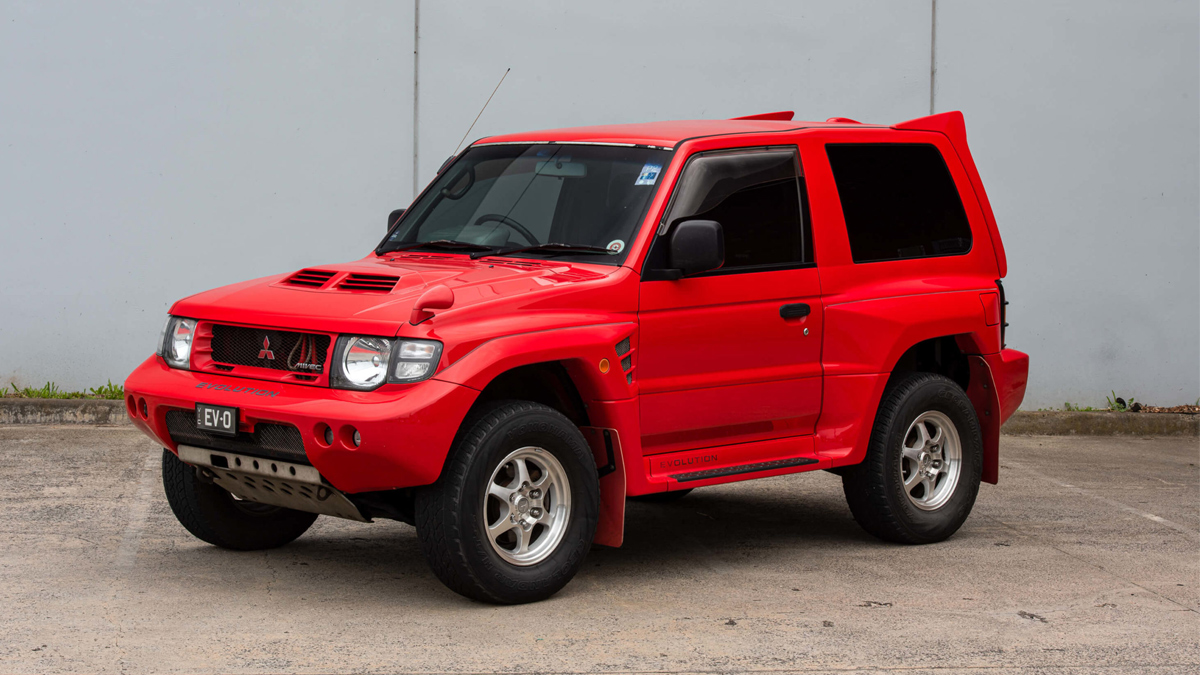 Another look of the rare red Mitsubishi Pajero Evo