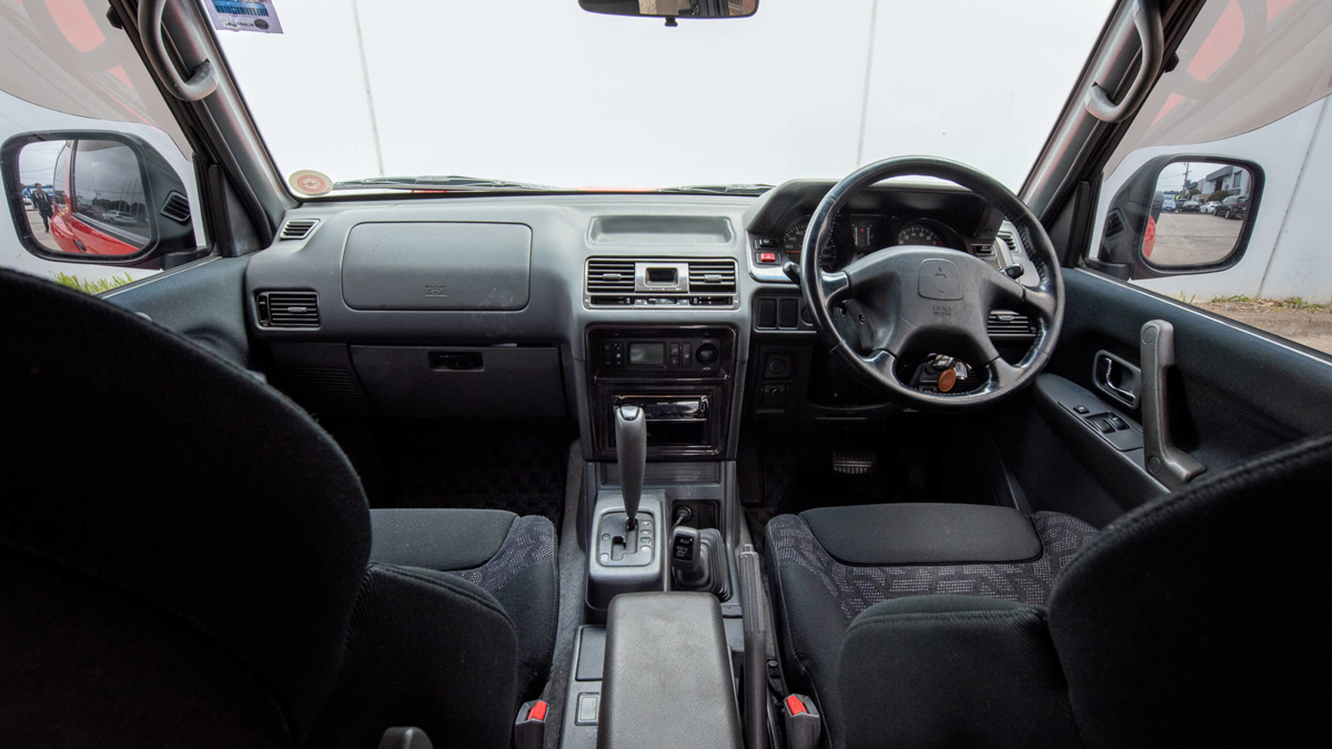 Mitsubishi Pajero Evo's driver's cockpit