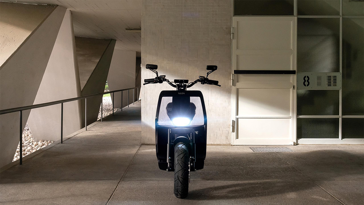 Naon electric scooter, Naon electric motorcycle, naon mobility motorcycle, naon mobility bike, naon mobility scooter, naon scooter design, naon motorcycle style, Naon Zero-one