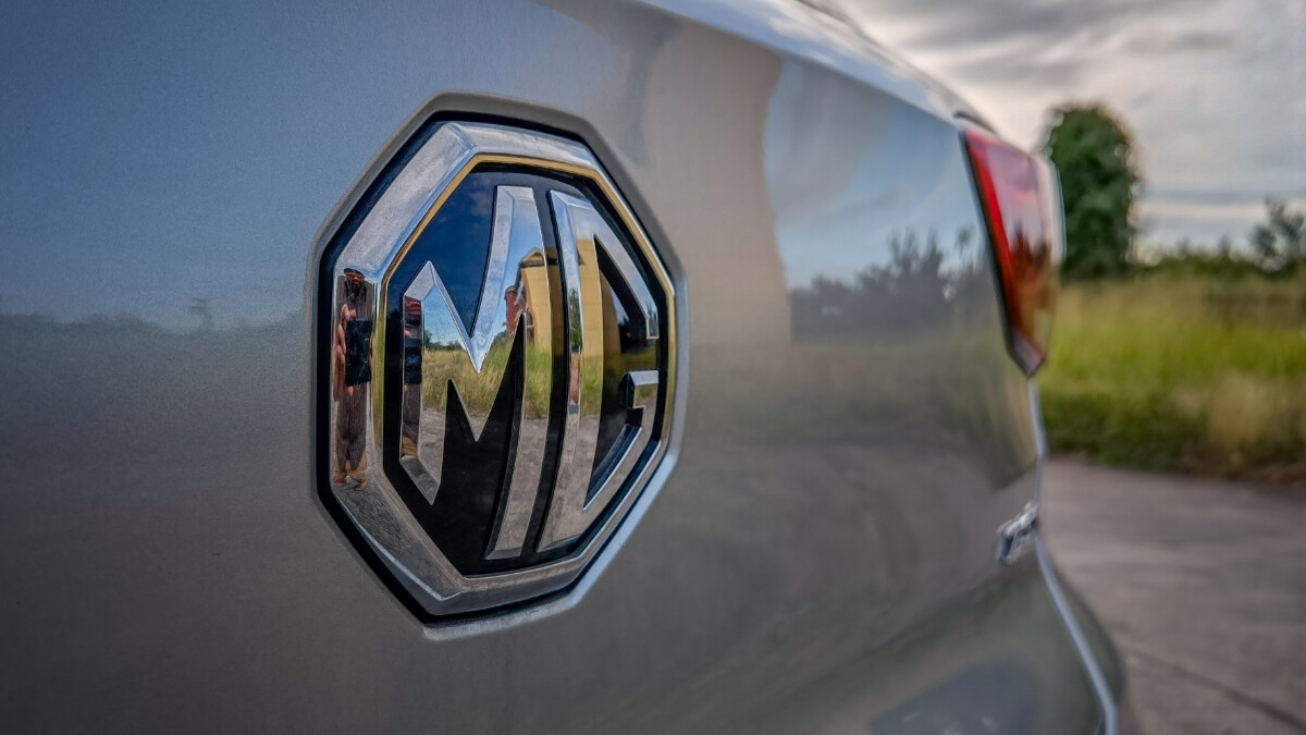 Exterior detail of the 2022 MG ZS T subcompact crossover