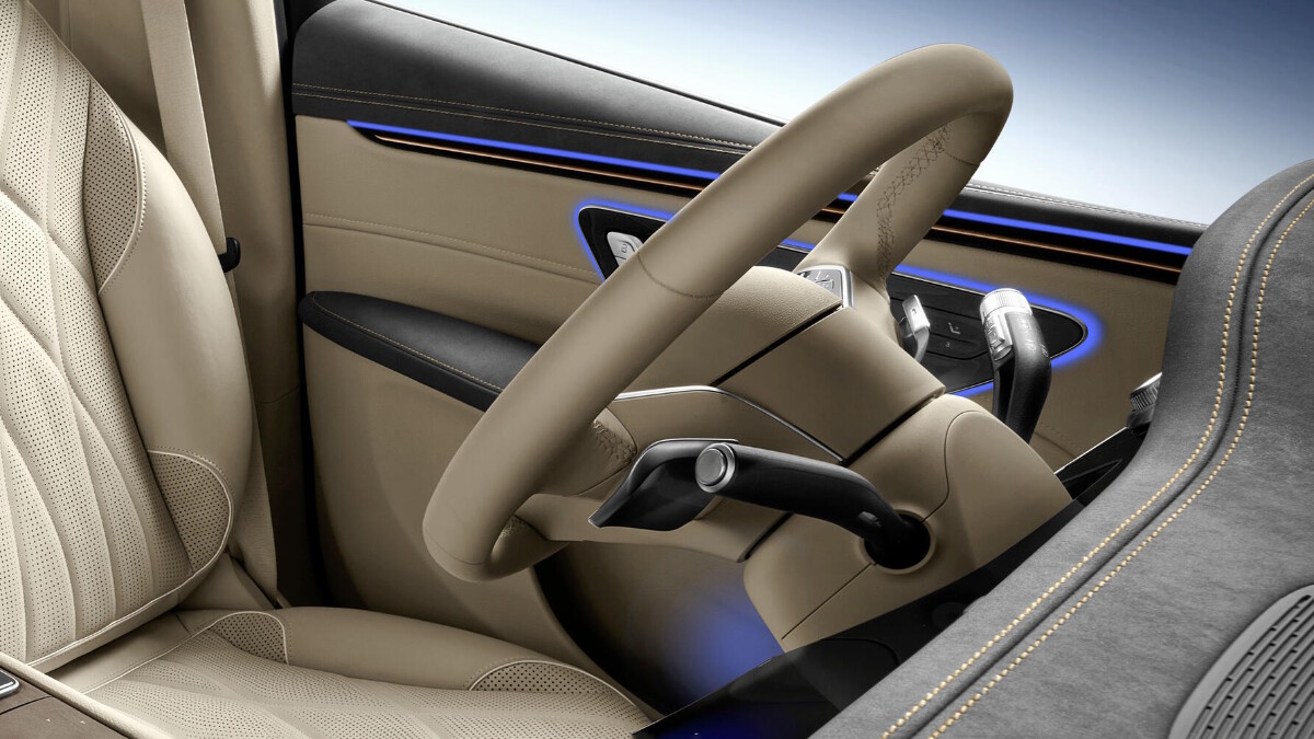 Interior of the Mercedes-Benz EQS SUV