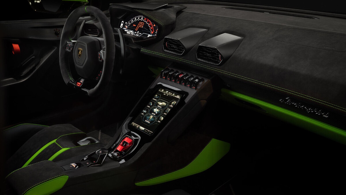 Interior of the 2022 Lamborghini Huracan Tecnica