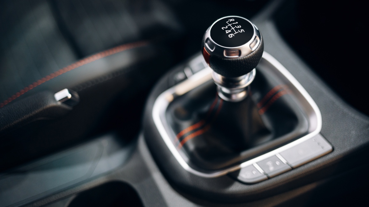 10 Tips that will help you take care of your transmission
