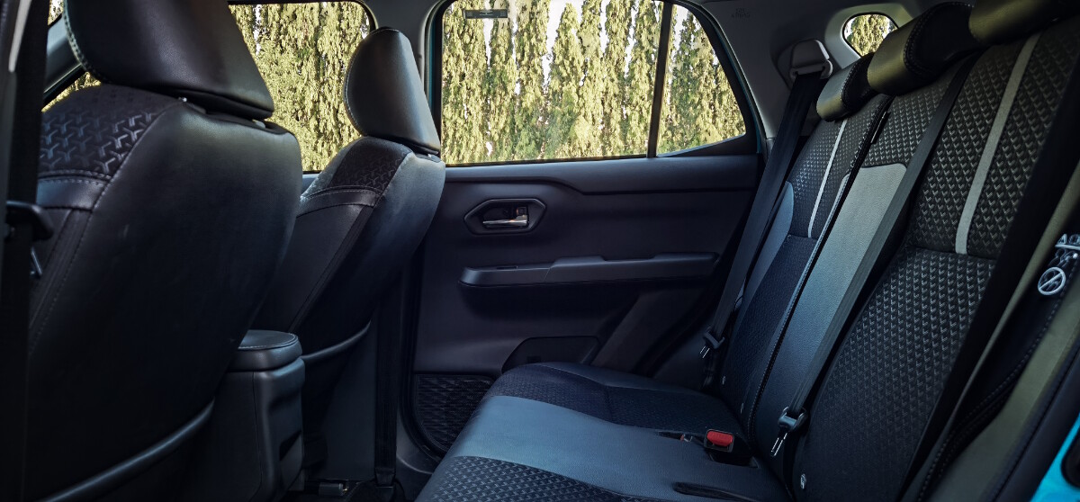 Rear seats of the 2022 Toyota Raize 1.0 Turbo CVT