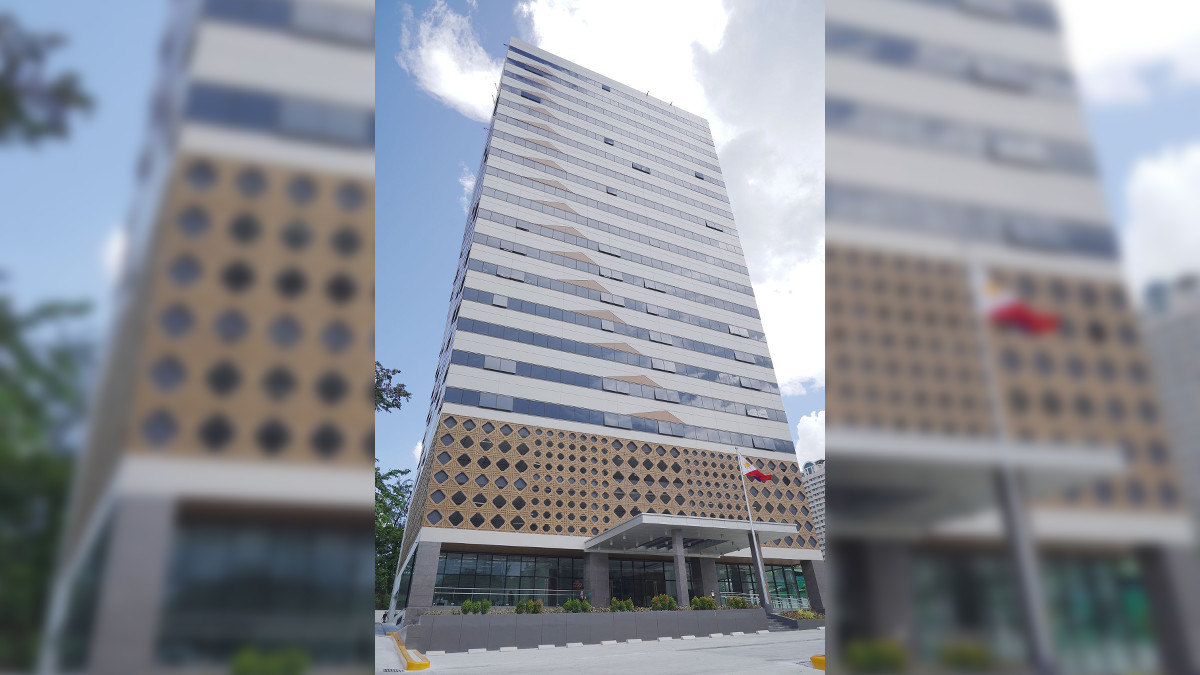 MMDA New Office Building in Barangay Ugong, Pasig City