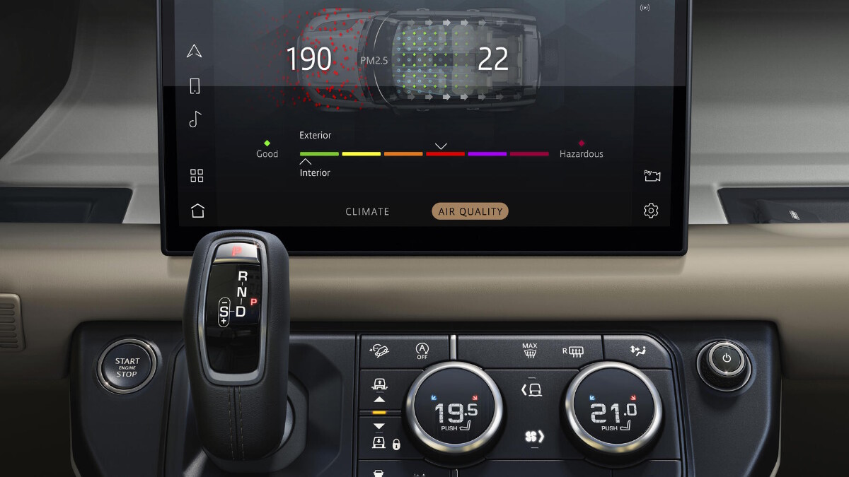 Infotainment system of the 2022 Land Rover Defender 130