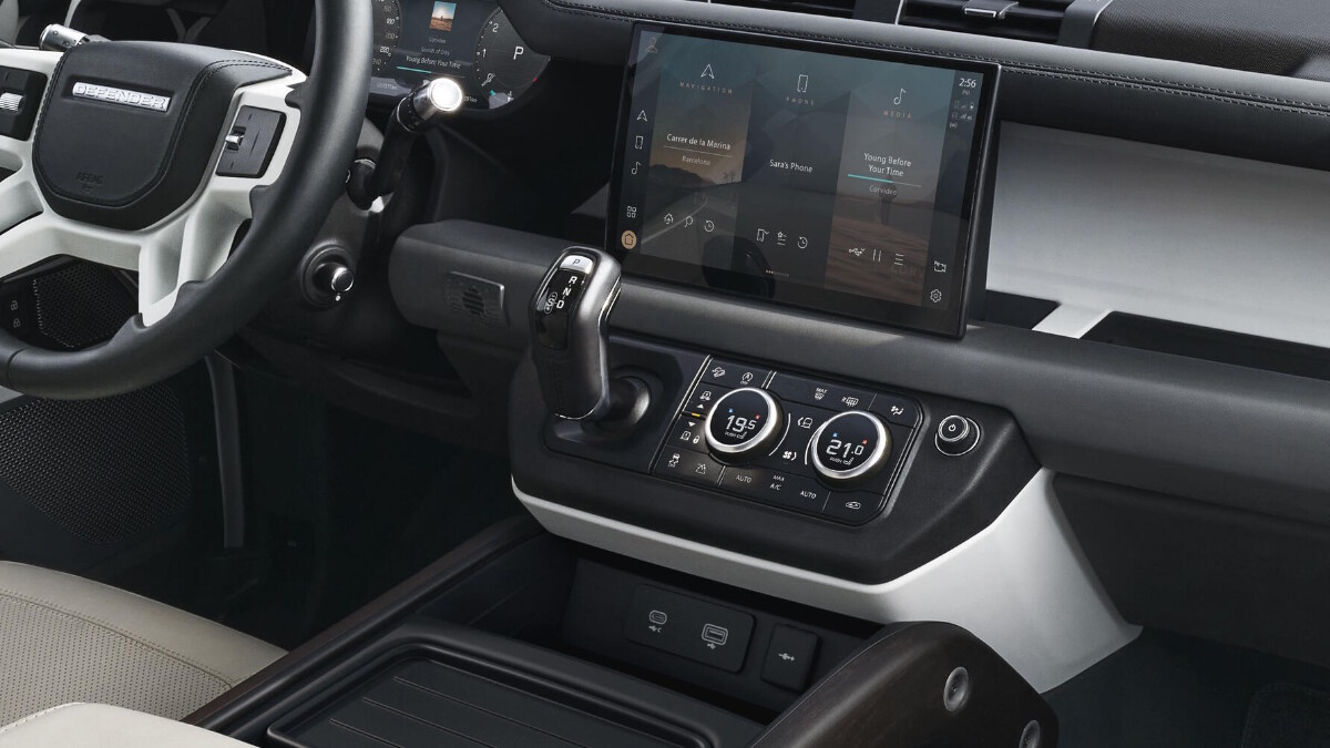Center console of the 2022 Land Rover Defender 130