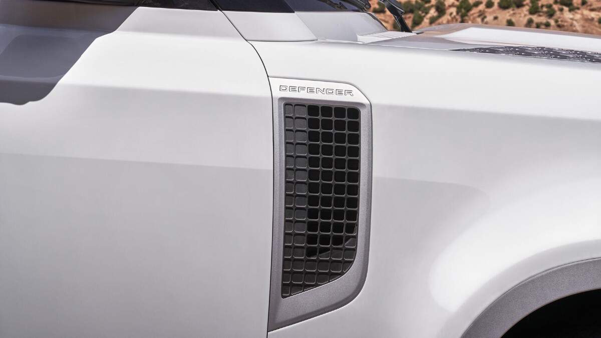 Exterior detail of the 2022 Land Rover Defender 130