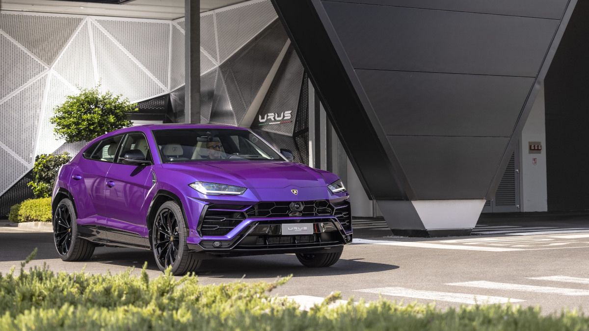 Lamborghini Urus SUV hits major milestone, 20,000 units now out on global roads