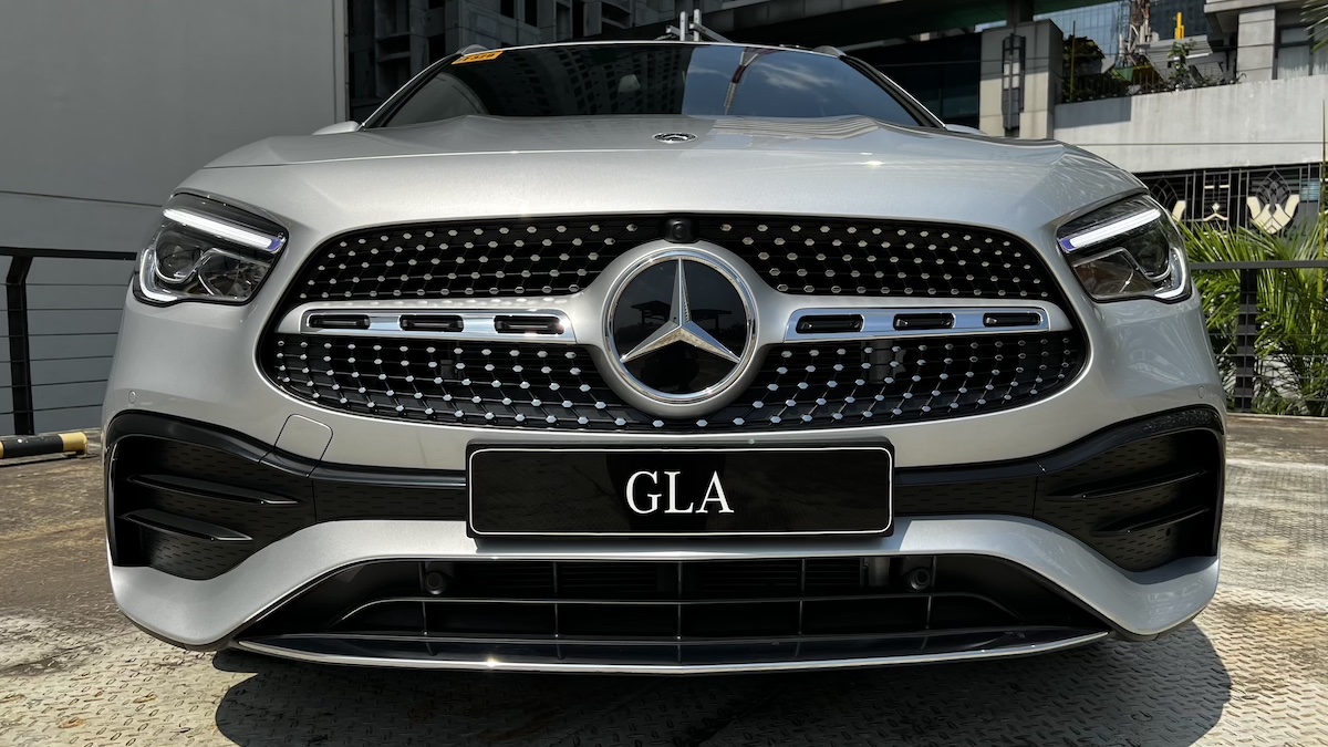 2022 Mercedes Benz Gla 200 Amg Line Specs Features Price