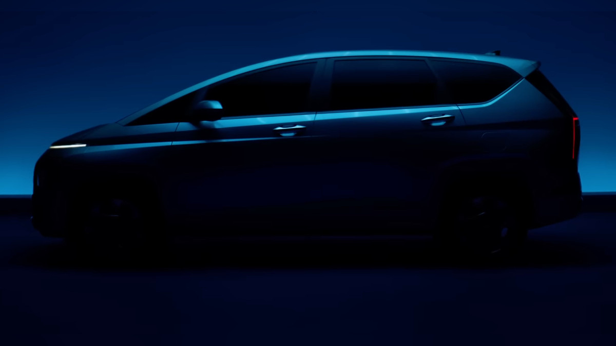 Profile silhouette of the 2022 Hyundai Stargazer
