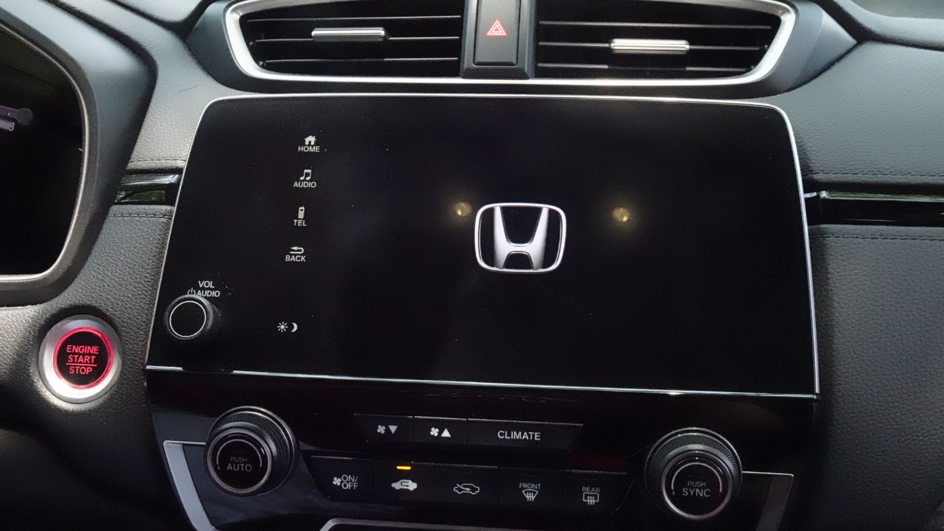 5th gen Honda CR-V touchscreen