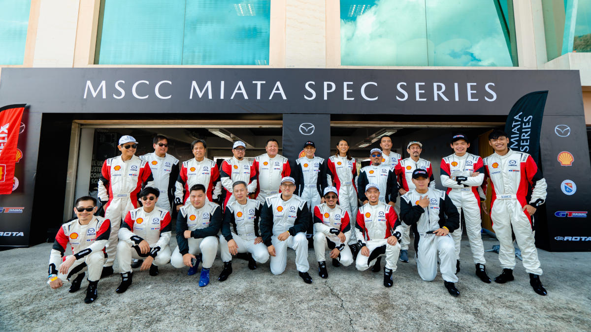 photo of the 2022 mscc miata spec series participants